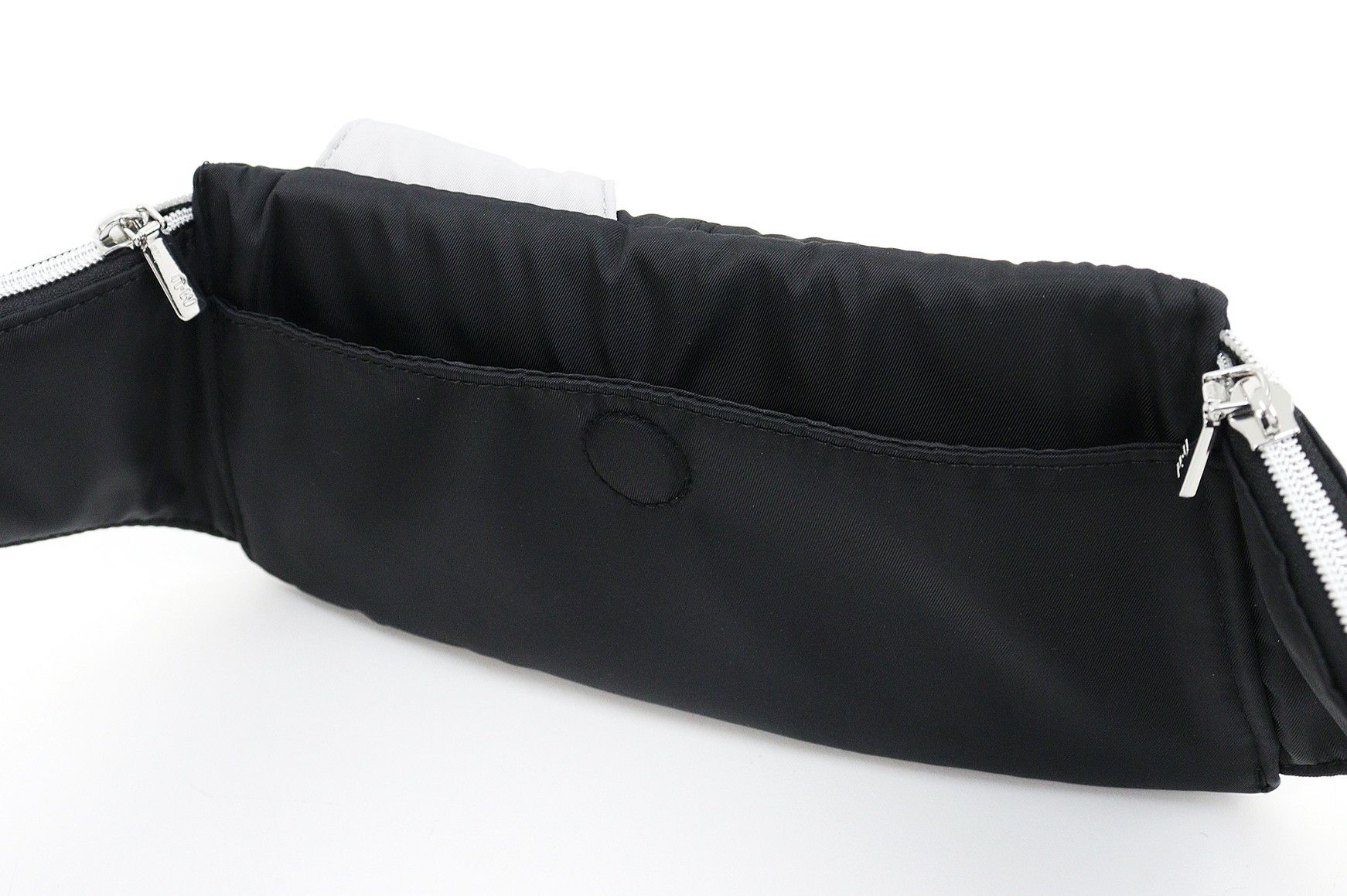 MUスポーツのウエストポーチ