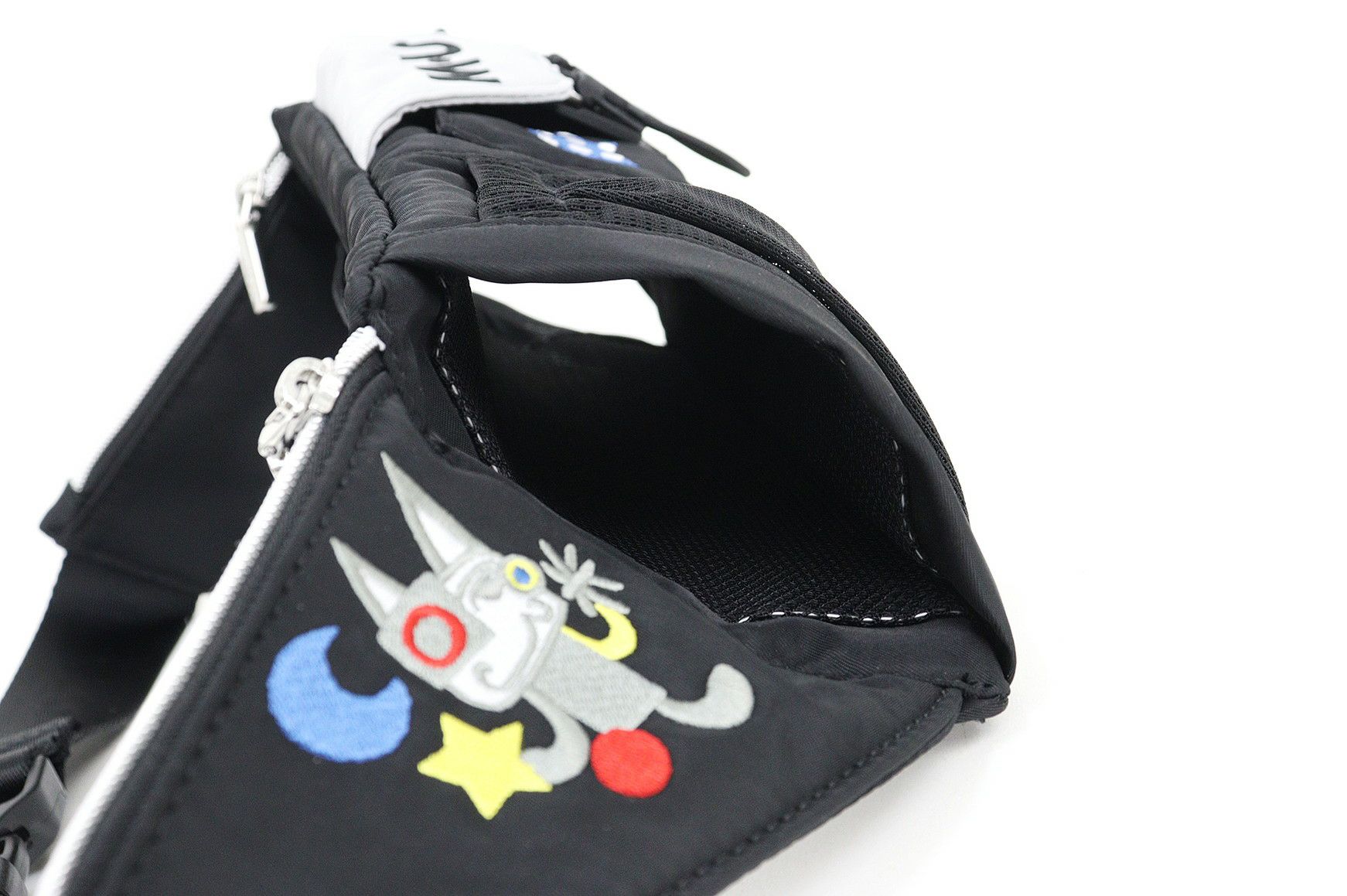 MUスポーツのウエストポーチ