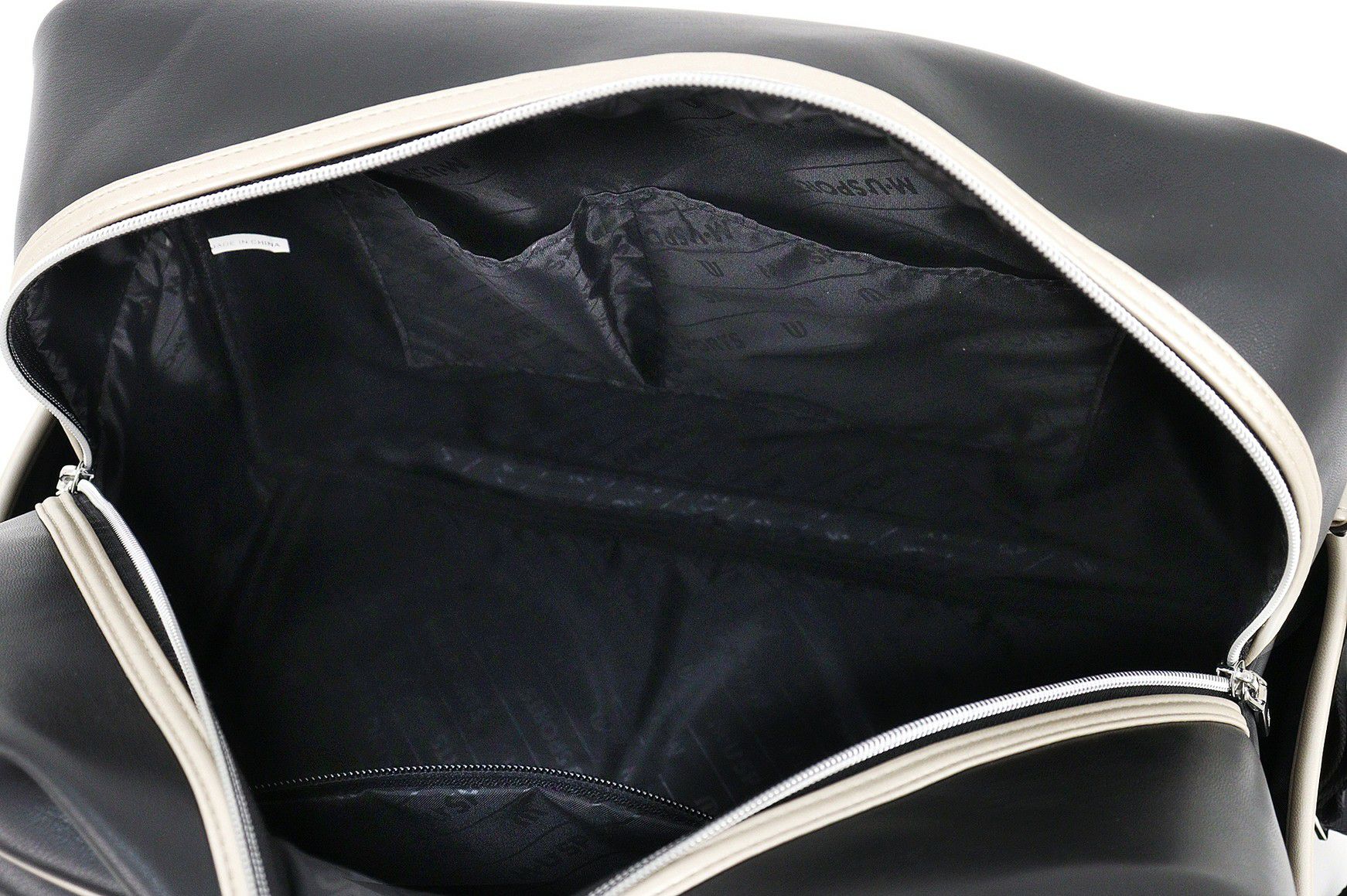 MUスポーツのボストンバッグ