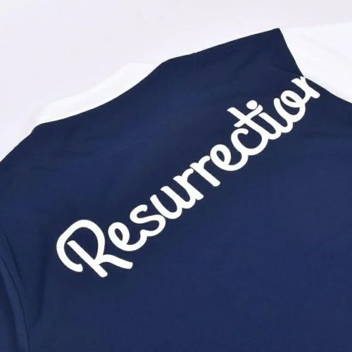 レザレクションのハイネックシャツ