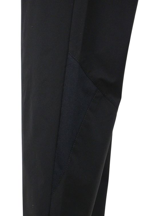 アンドゴルフのパンツ