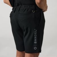 バンデルのショートパンツ