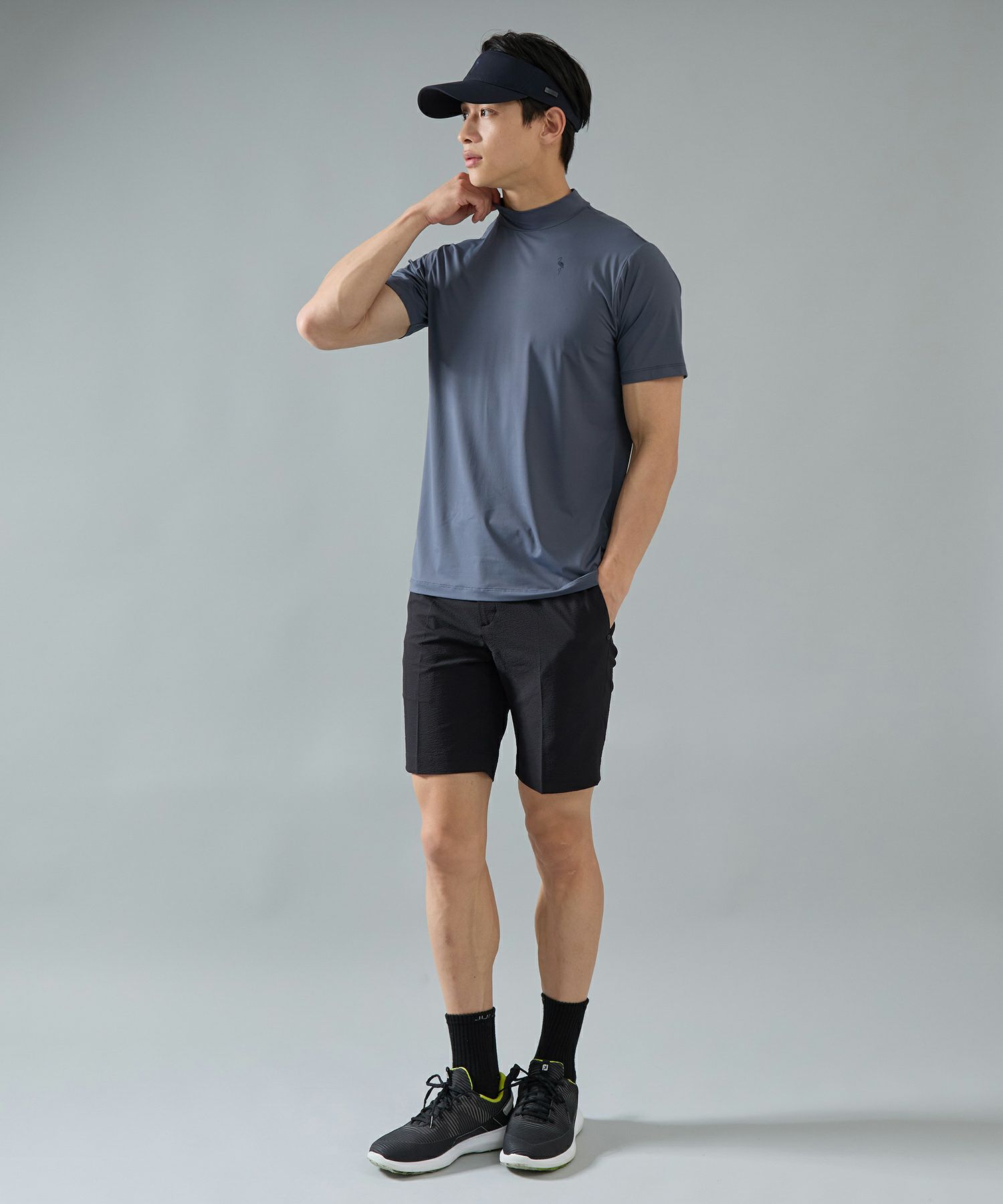 ジュン＆ロペのハイネックシャツ