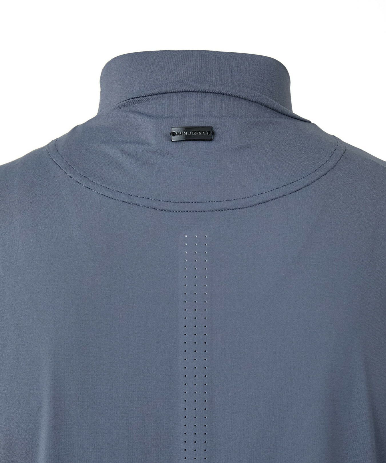 ジュン＆ロペのハイネックシャツ