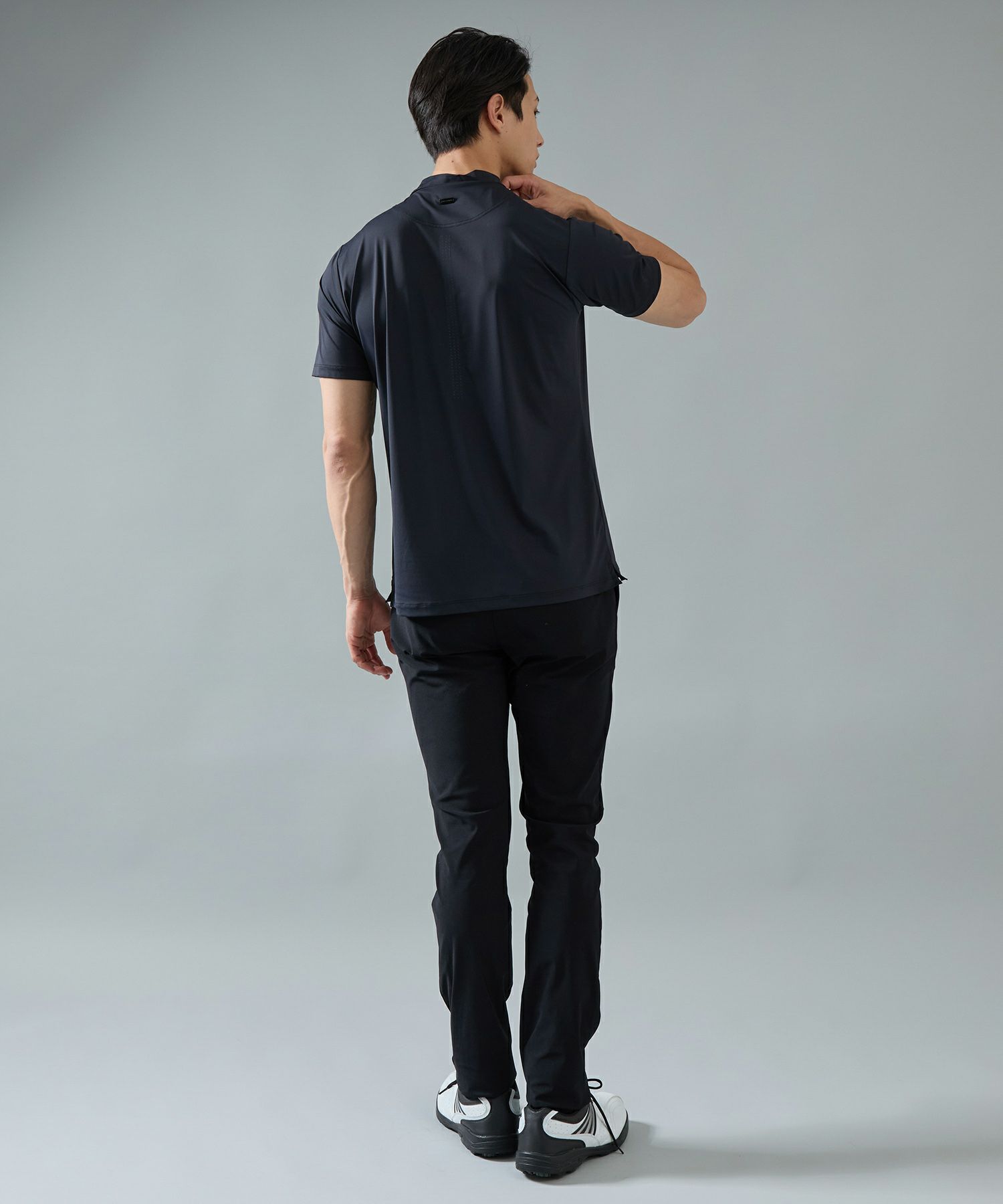 ジュン＆ロペのハイネックシャツ