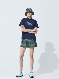 ヒールクリークのハイネックシャツ