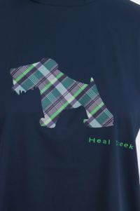 ヒールクリークのハイネックシャツ