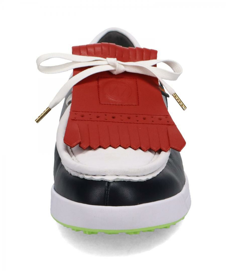 フープレイのシューズ