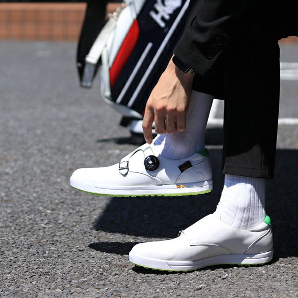 フープレイのシューズ