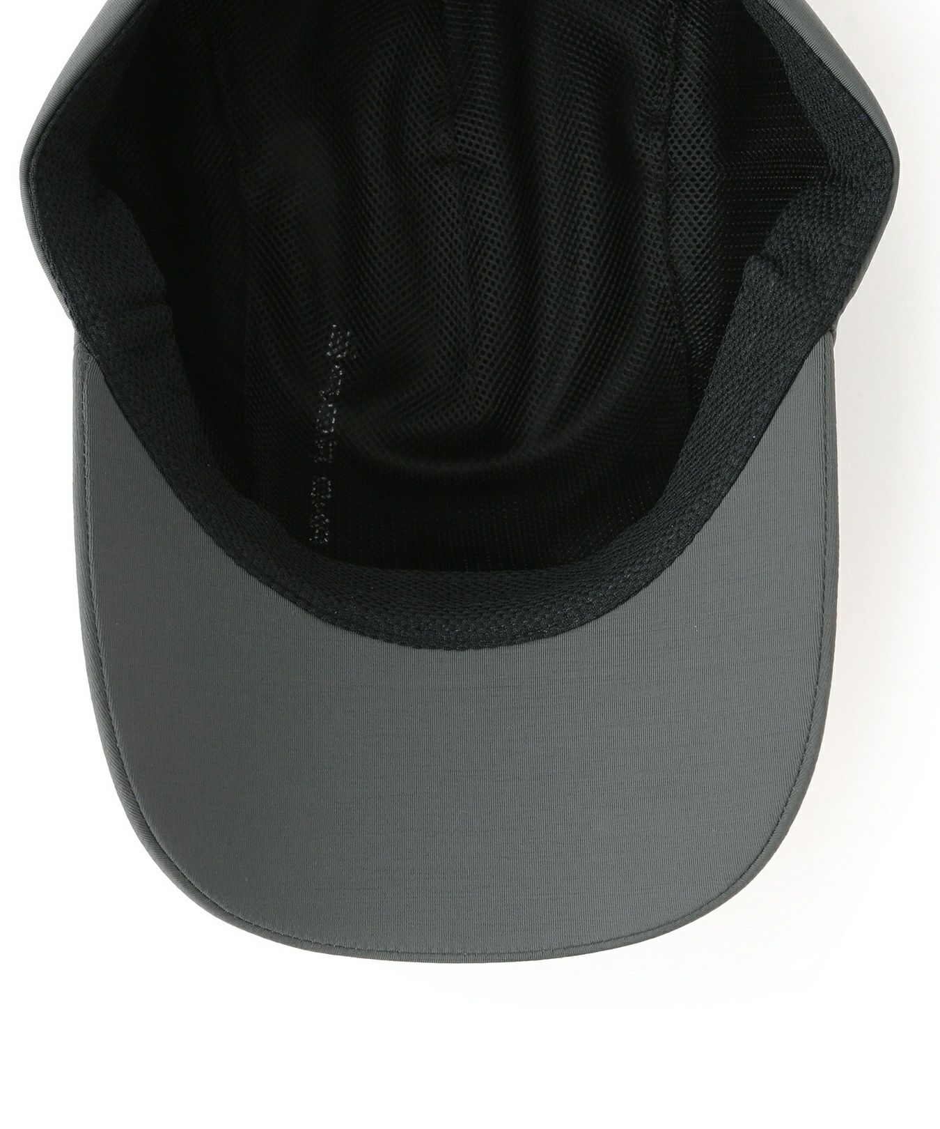 ジュンアンドロペノワールのキャップ