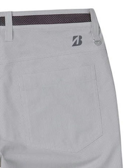 ブリヂストンゴルフのショートパンツ