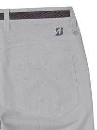ブリヂストンゴルフのショートパンツ