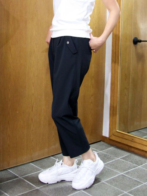 LANVIN SPORT ランバンスポール　ゴルフウェアパンツ　8分丈サイズ42 LANVIN SPORT 8分丈テーパードパンツ【ストレッチ/UV/接触冷感