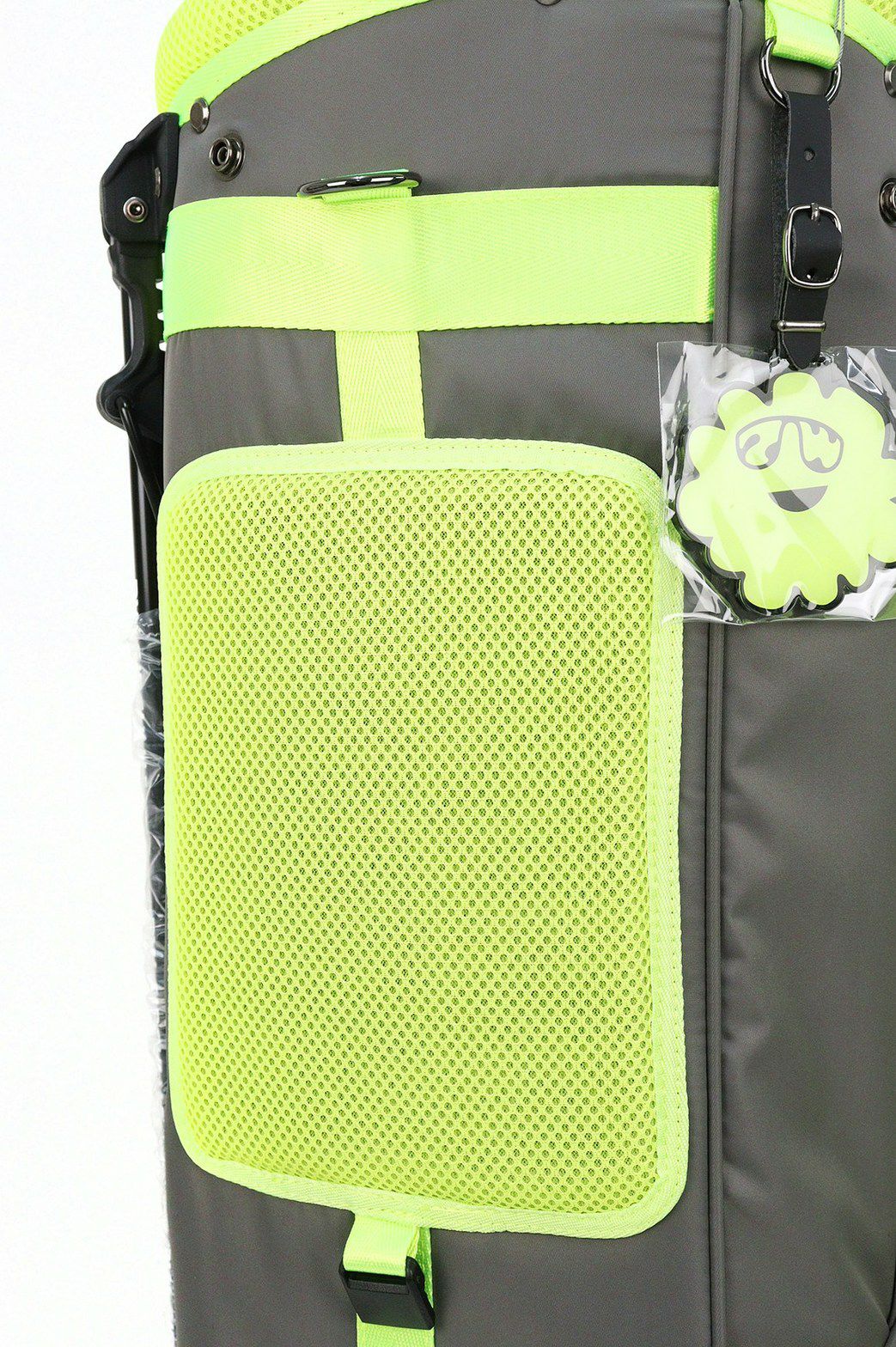 ピーダブリュサーキュラスのキャディバッグ