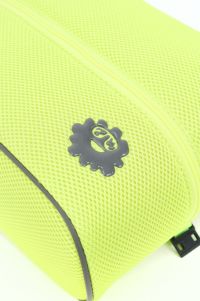 ピーダブリュサーキュラスのキャディバッグ