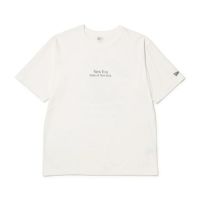 ニューエラのTシャツ