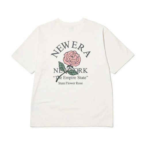 ニューエラのTシャツ