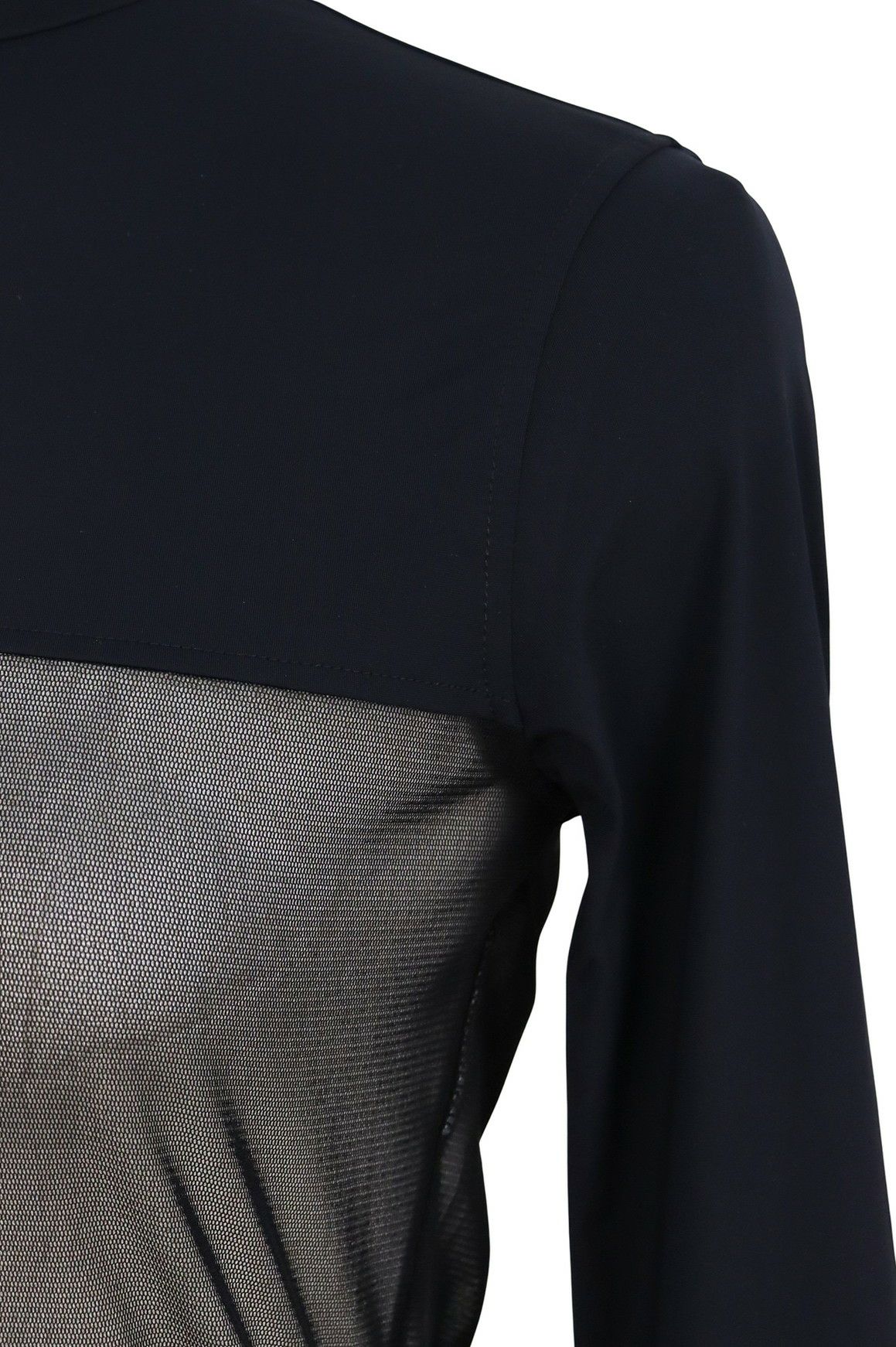 カステルバジャックのハイネックシャツ