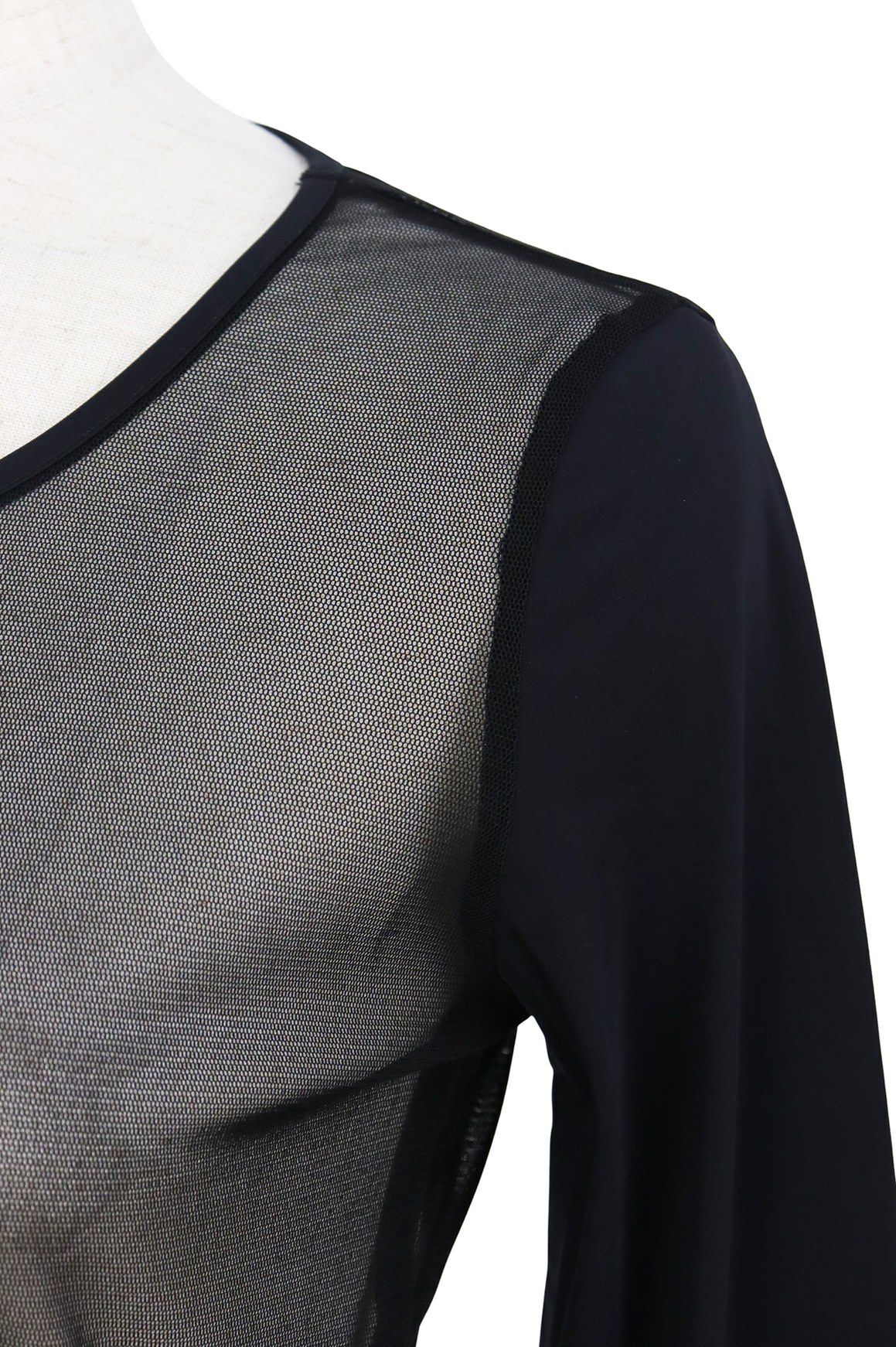 カステルバジャックのインナーシャツ