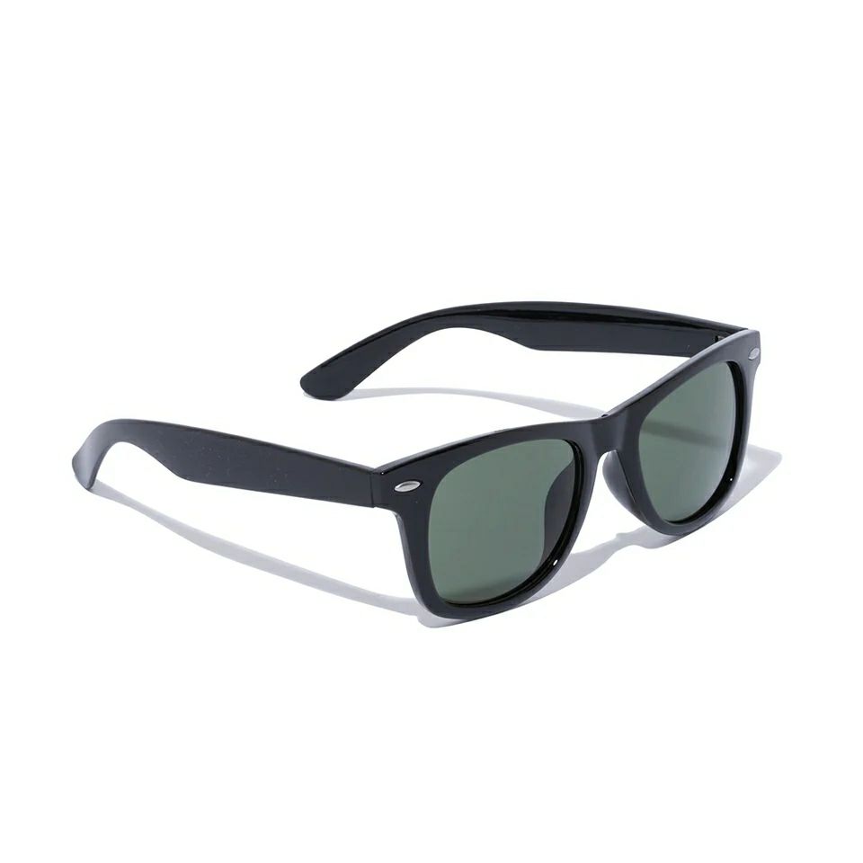 ニューエラのサングラス