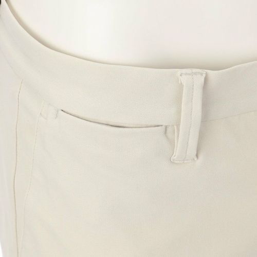 ブリーフィングゴルフのショートパンツ