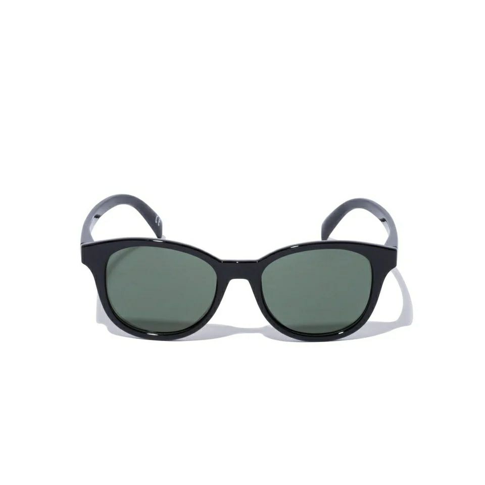 ニューエラのサングラス