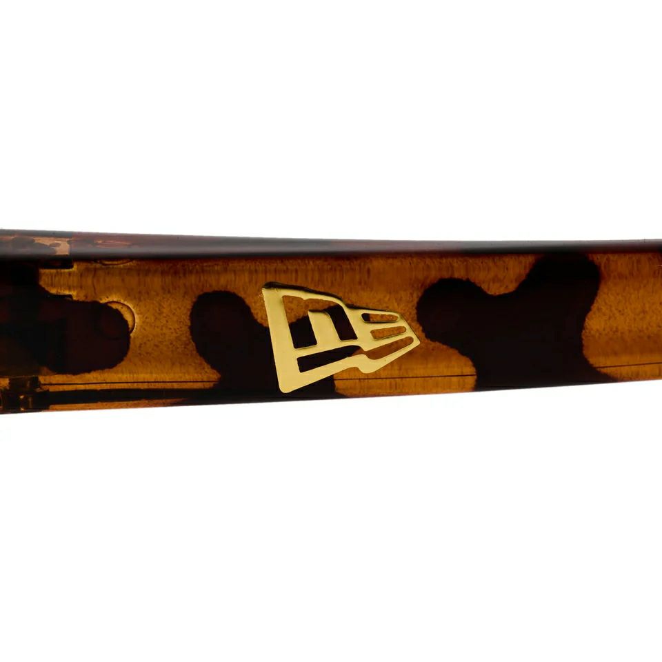 ニューエラのサングラス