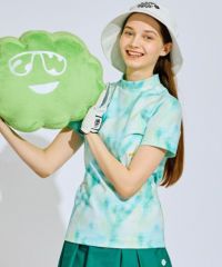 ピーダブリュサーキュラスのハイネックシャツ