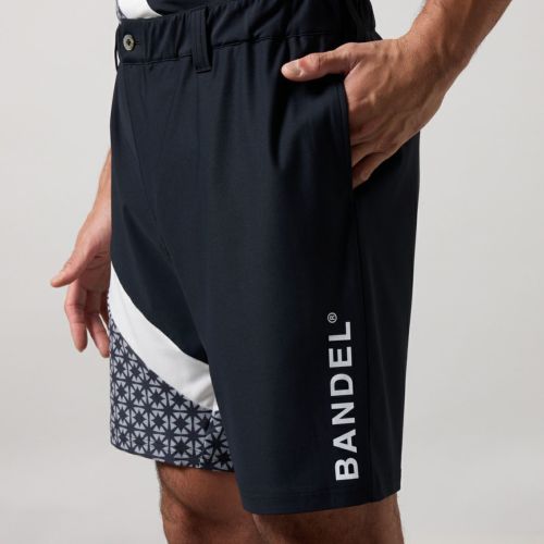 バンデルのショートパンツ