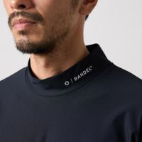 バンデルのハイネックシャツ