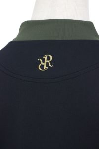 レザレクションのハイネックシャツ