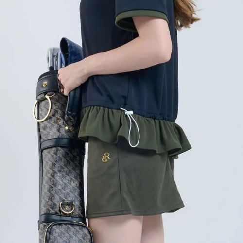 レザレクションのハイネックシャツ