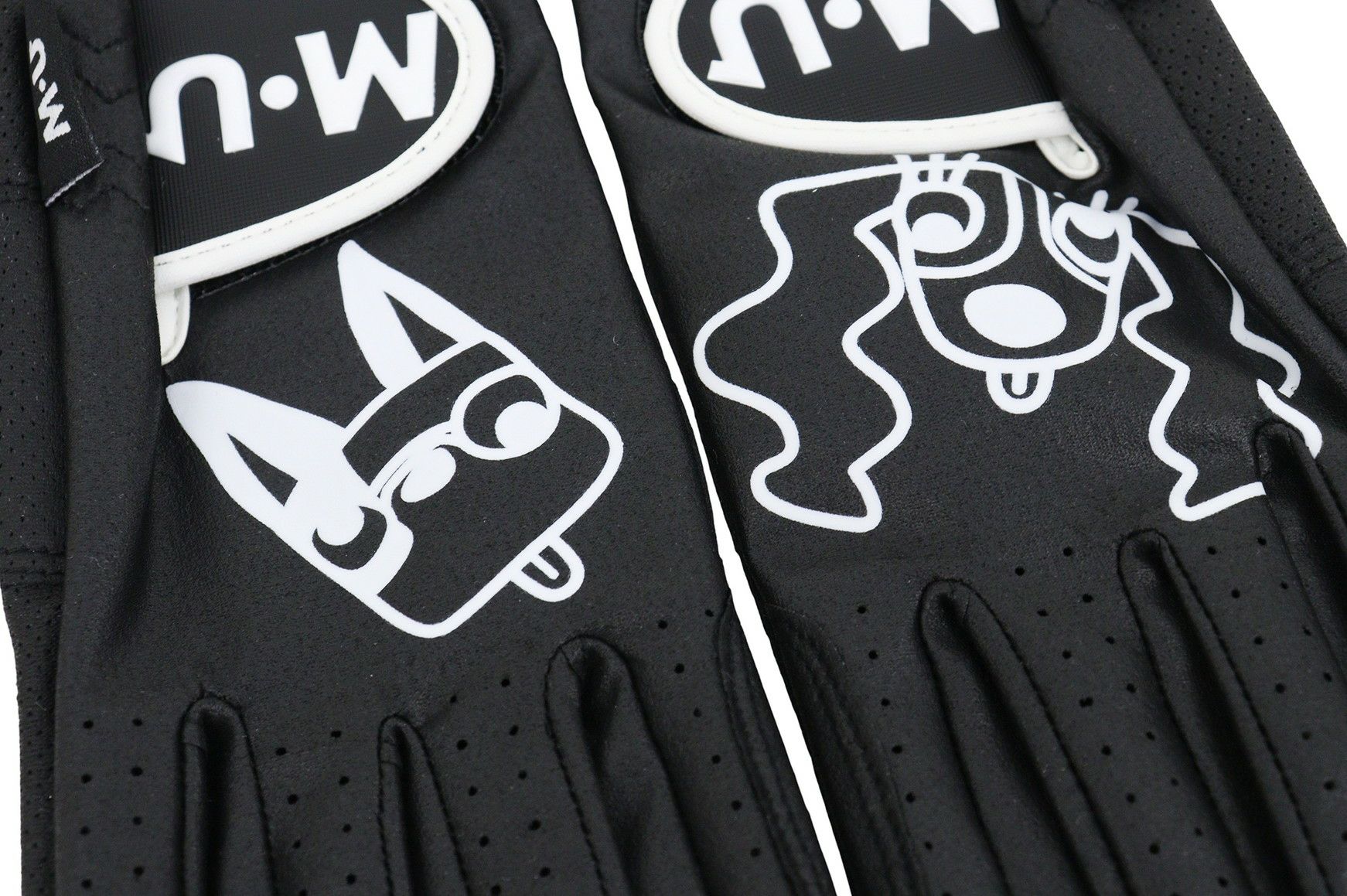 MUスポーツのグローブ