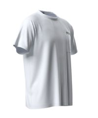 ピンのTシャツ