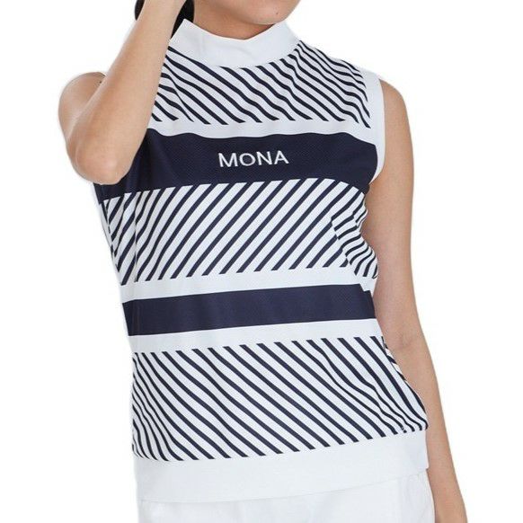 モナデルソルのハイネックシャツ