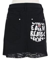 T-MACのスカート