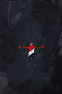 ティーマックのハイネックシャツ
