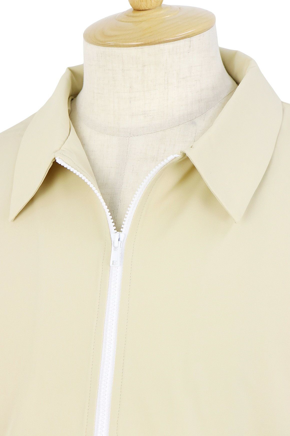 デルソルゴルフのブルゾン