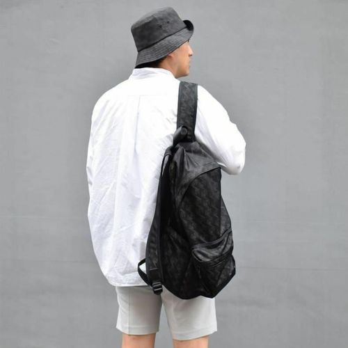 レザレクションのリュック