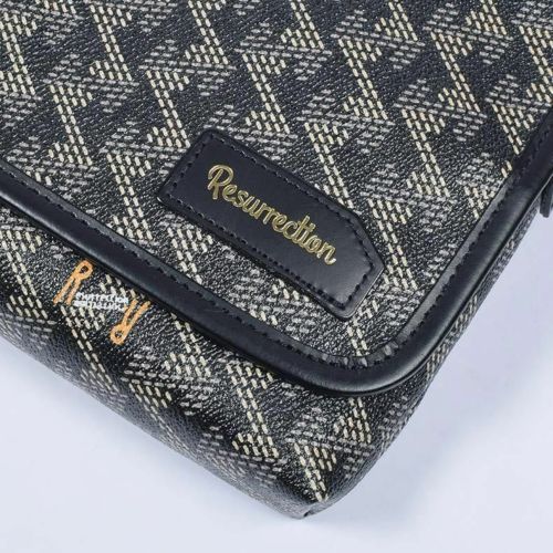 レザレクションのカートバッグ