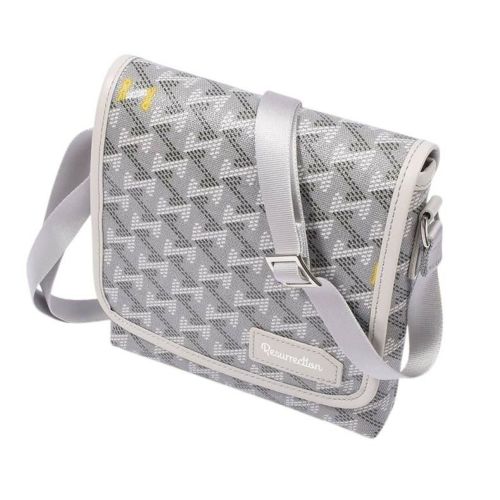 レザレクションのカートバッグ