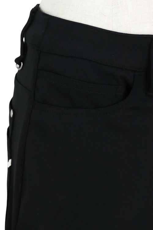 ティーマックのパンツ