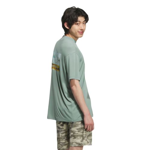 アディダスゴルフのハイネックシャツ
