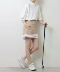 セシルマクビーのハイネックシャツ