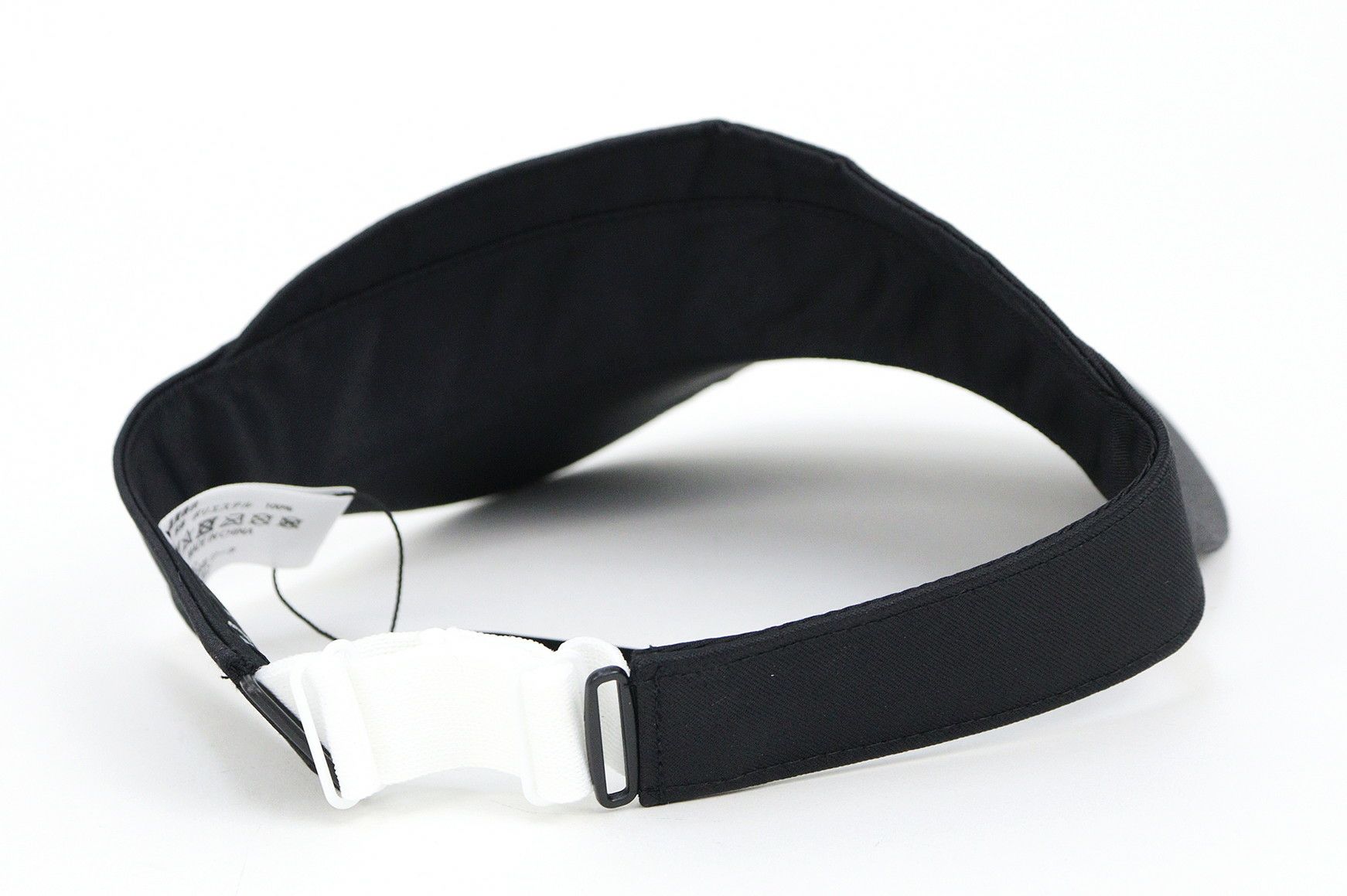 セシルマクビーグリーンのサンバイザー