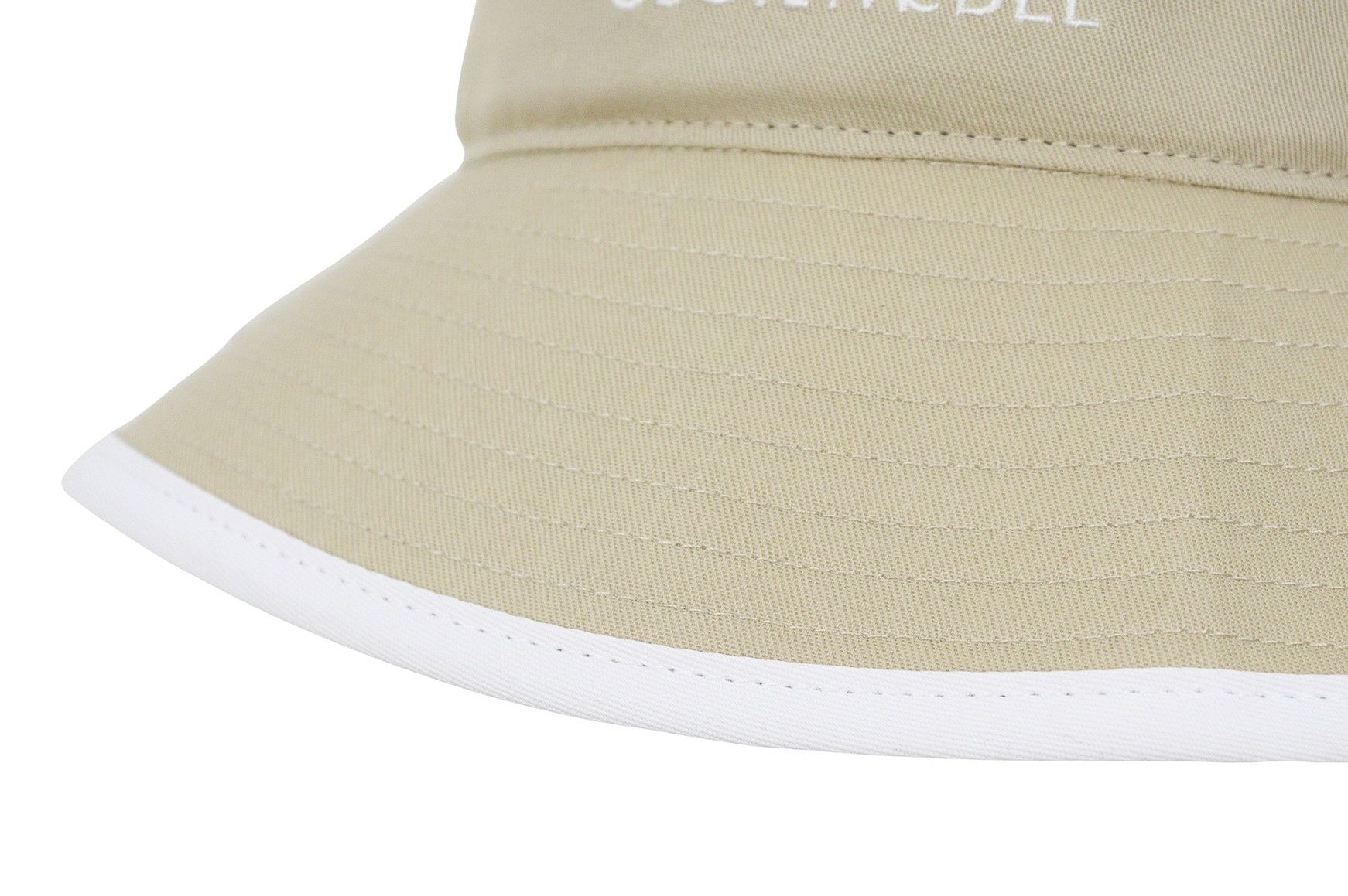 セシルマクビーグリーンのハット