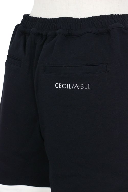 セシルマクビーのショートパンツ