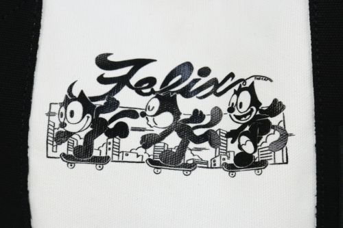 ラウドマウスのカートバッグ