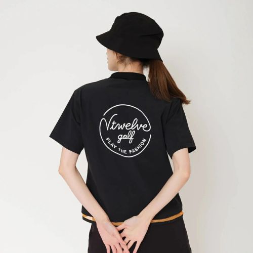 V12のハイネックシャツ
