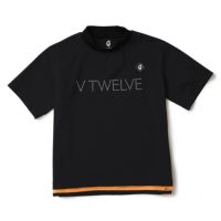 V12のハイネックシャツ